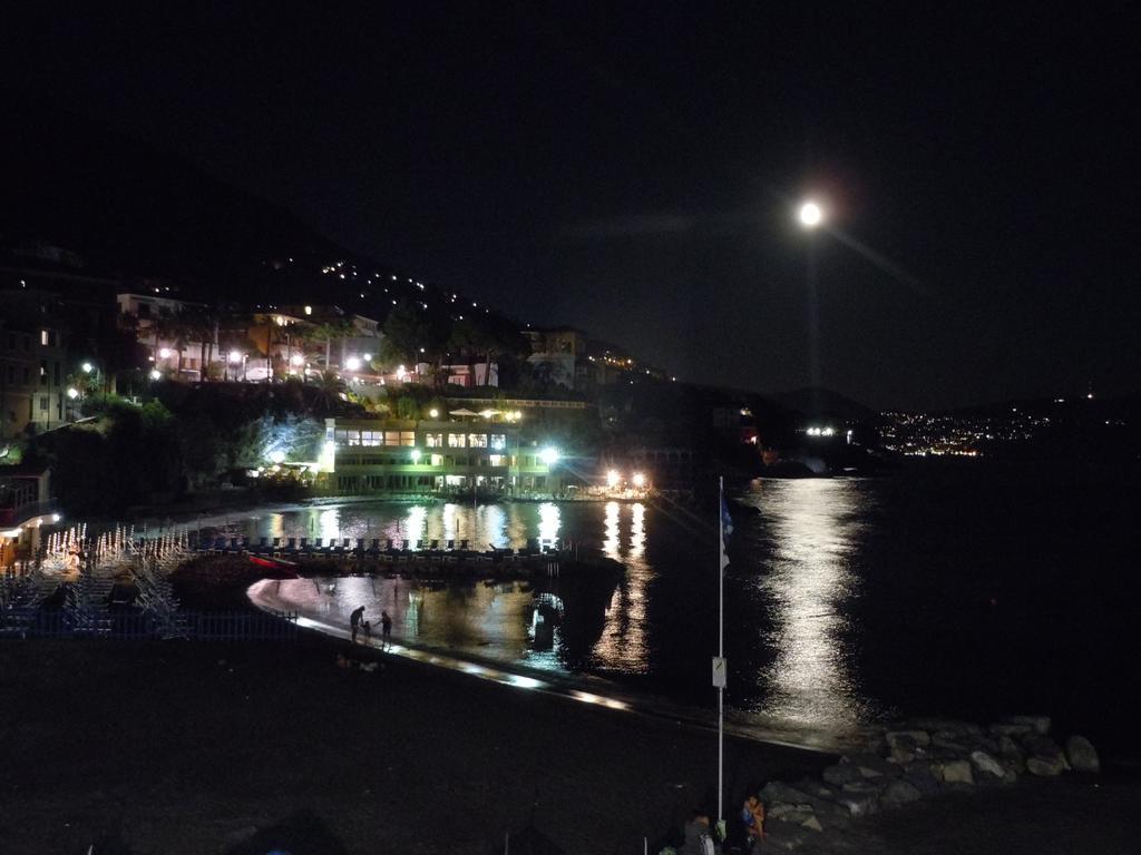 شقة La Mansarda Sul Mare بولياسكو المظهر الخارجي الصورة
